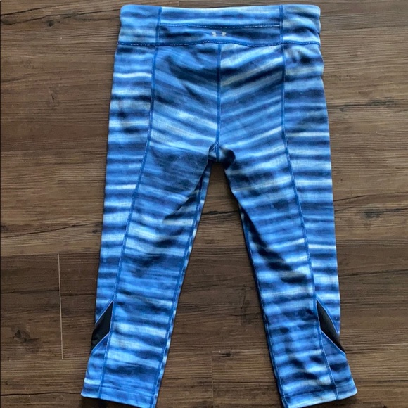 Workout Capris - Picture 2 of 2